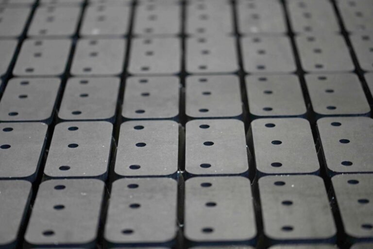 Lasergeschnittenes Serienteil